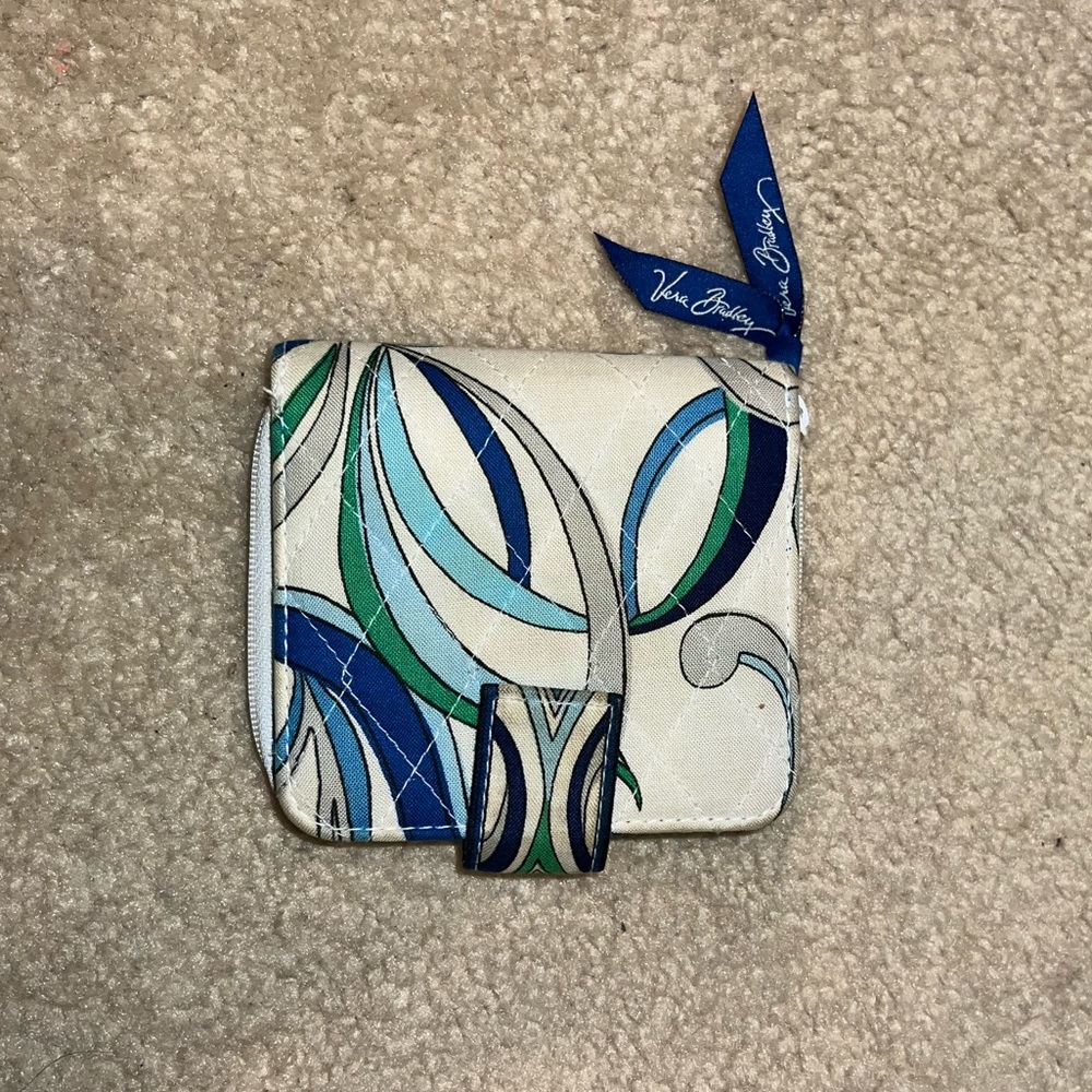 vera bradley wallet